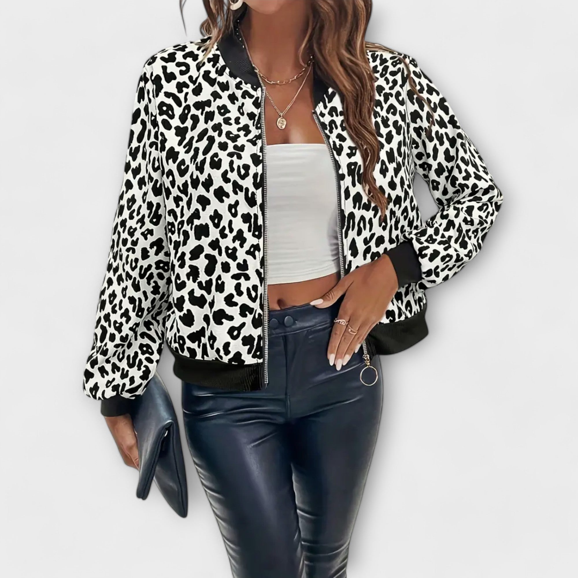 Raquel – Elegantní leopardí kabát
