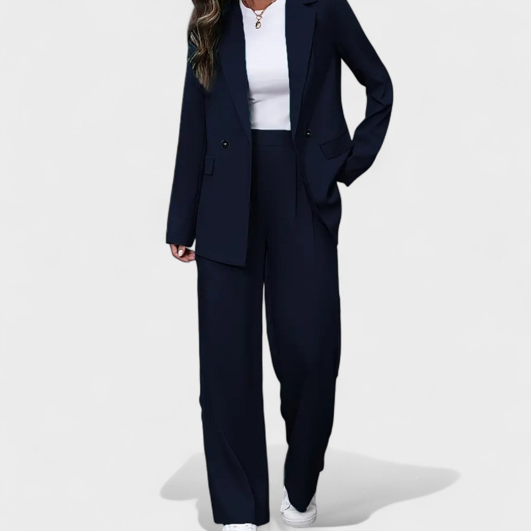 Micaela – elegantní outfit